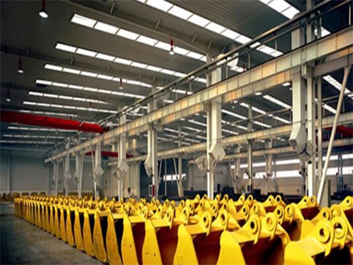 巴彦淖尔徐工集团挖掘机装配车间